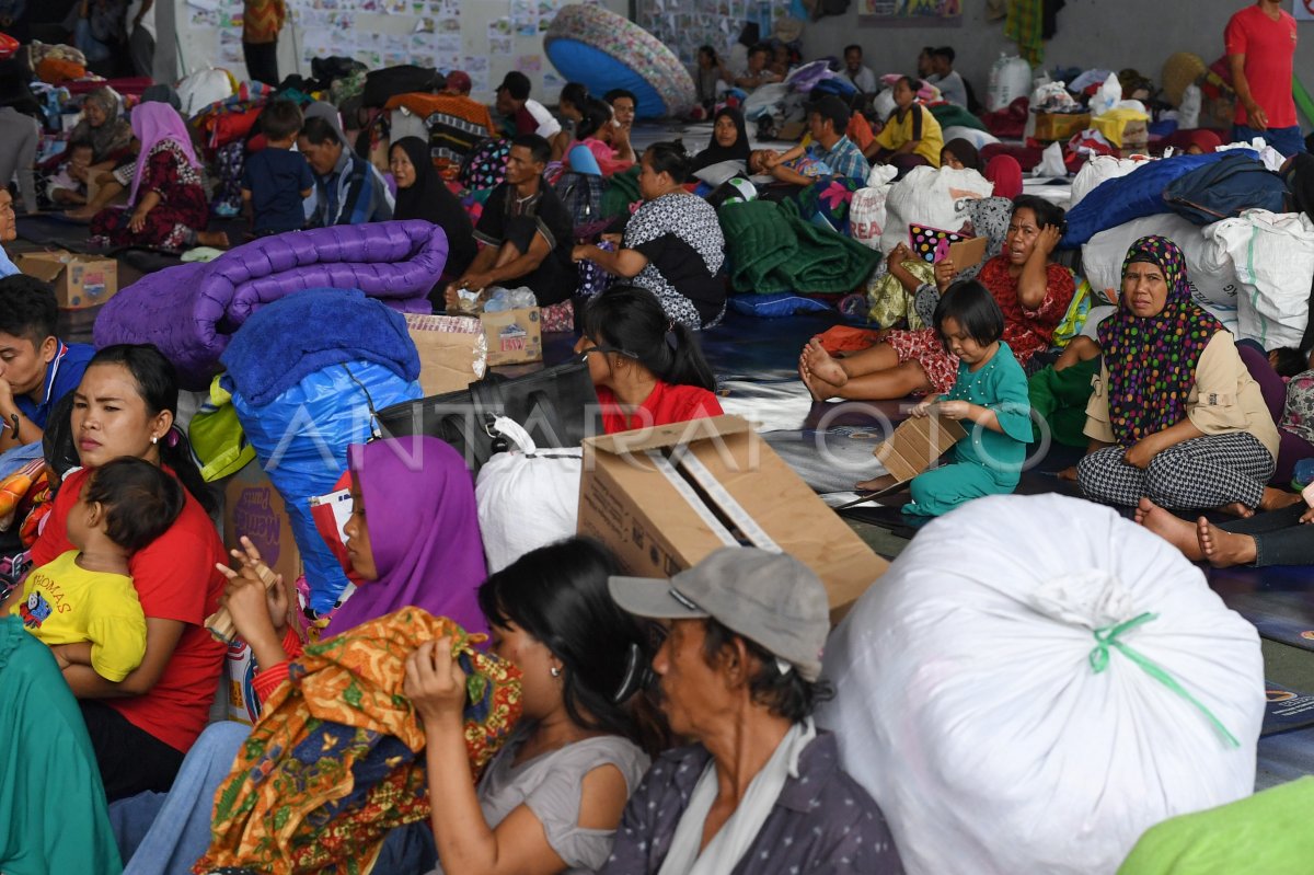 RELOKASI WARGA KORBAN TSUNAMI ANTARA Foto