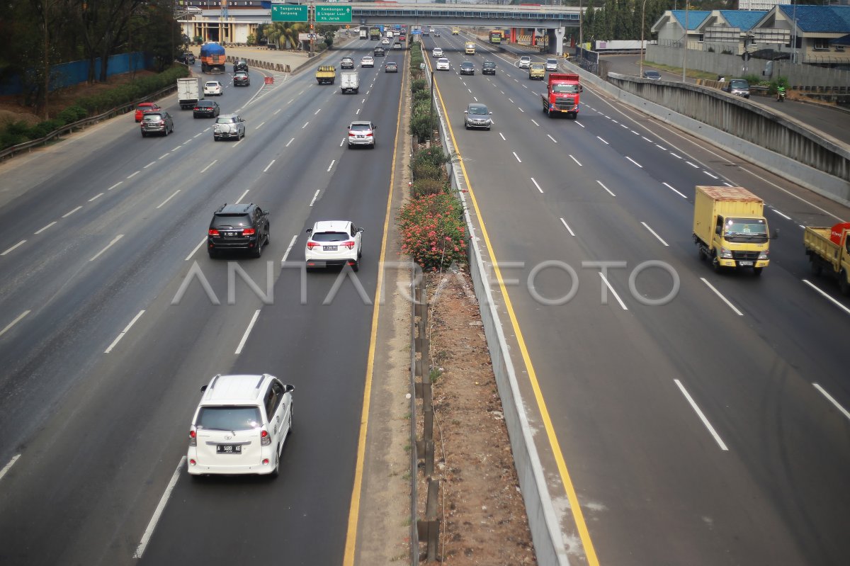 PENYESUAIAN TARIF BARU TOL JAKARTA TANGERANG ANTARA Foto