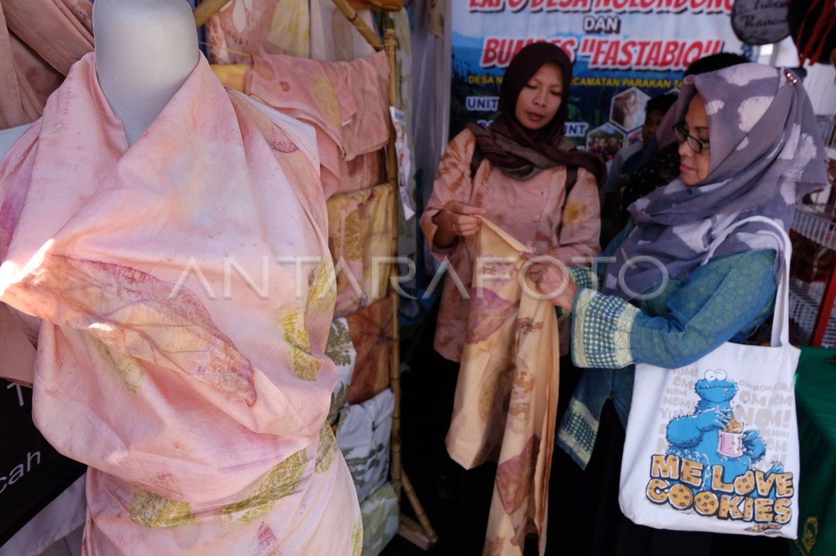 PAMERAN PRODUK UNGGULAN UMKM BUMDES ANTARA Foto