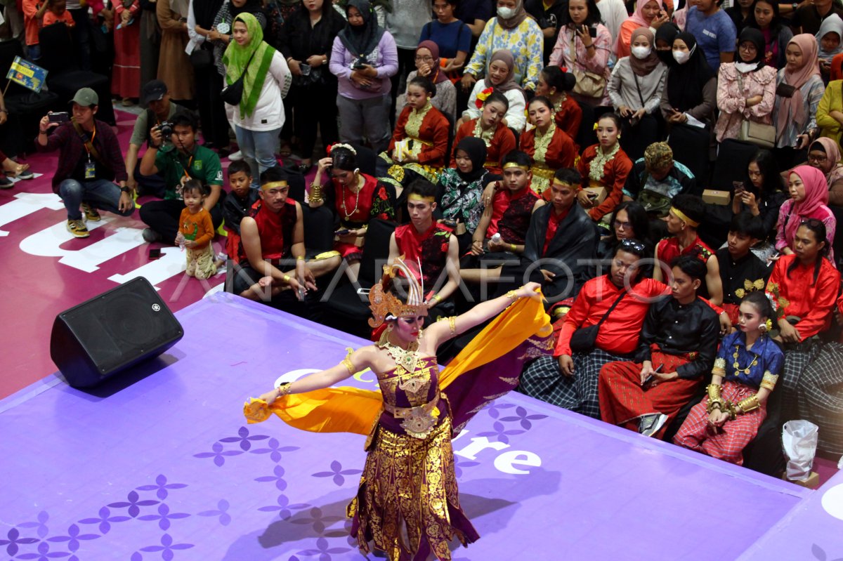 Penampilan Kesenian Surabaya Cross Culture Antara Foto