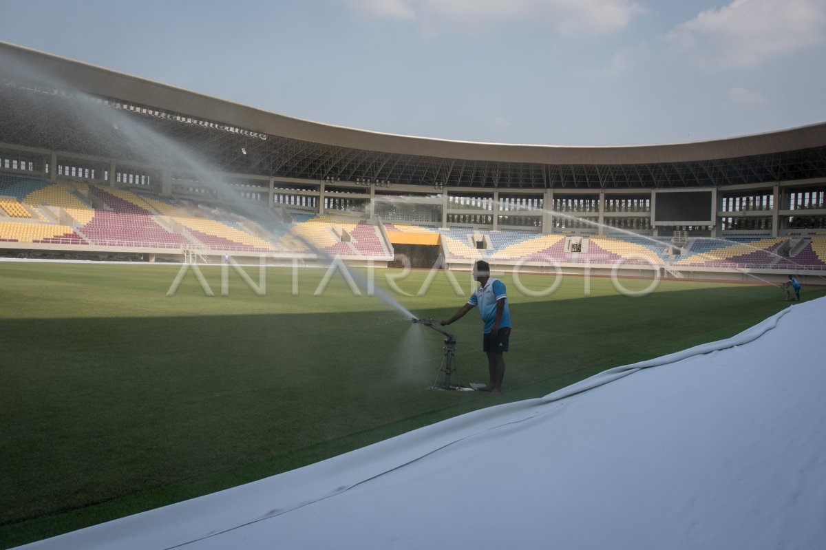 Tempat Pertandingan Semifinal Dan Final Piala Dunia U 17 ANTARA Foto