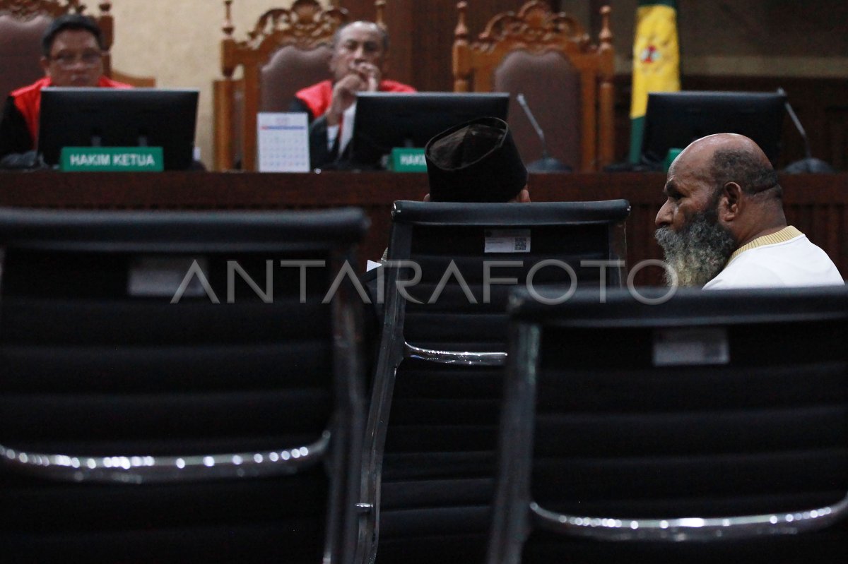 Sidang Lanjutan Lukas Enembe Antara Foto