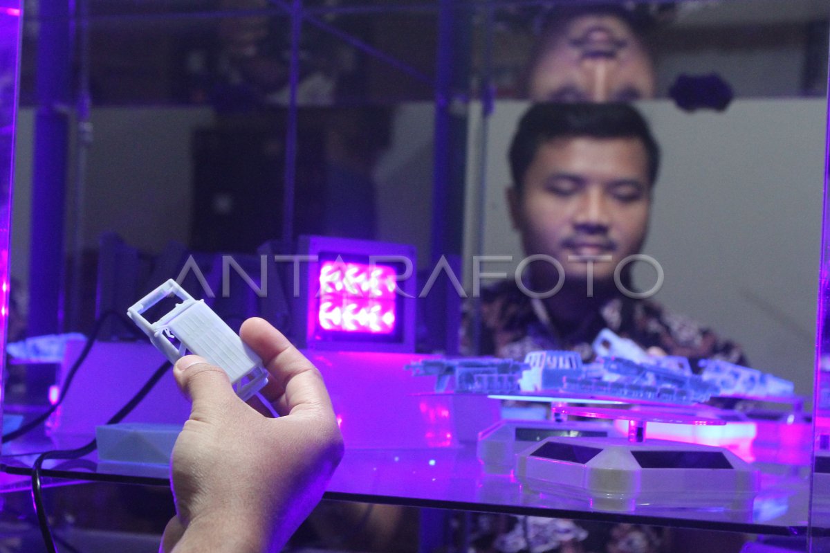 Pemanfaatan Teknologi Digital Dalam Pembuatan Berbagai Miniatur