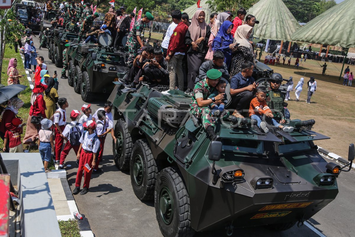 Peringatan Hut Tni Di Kodam Iv Diponegoro Antara Foto