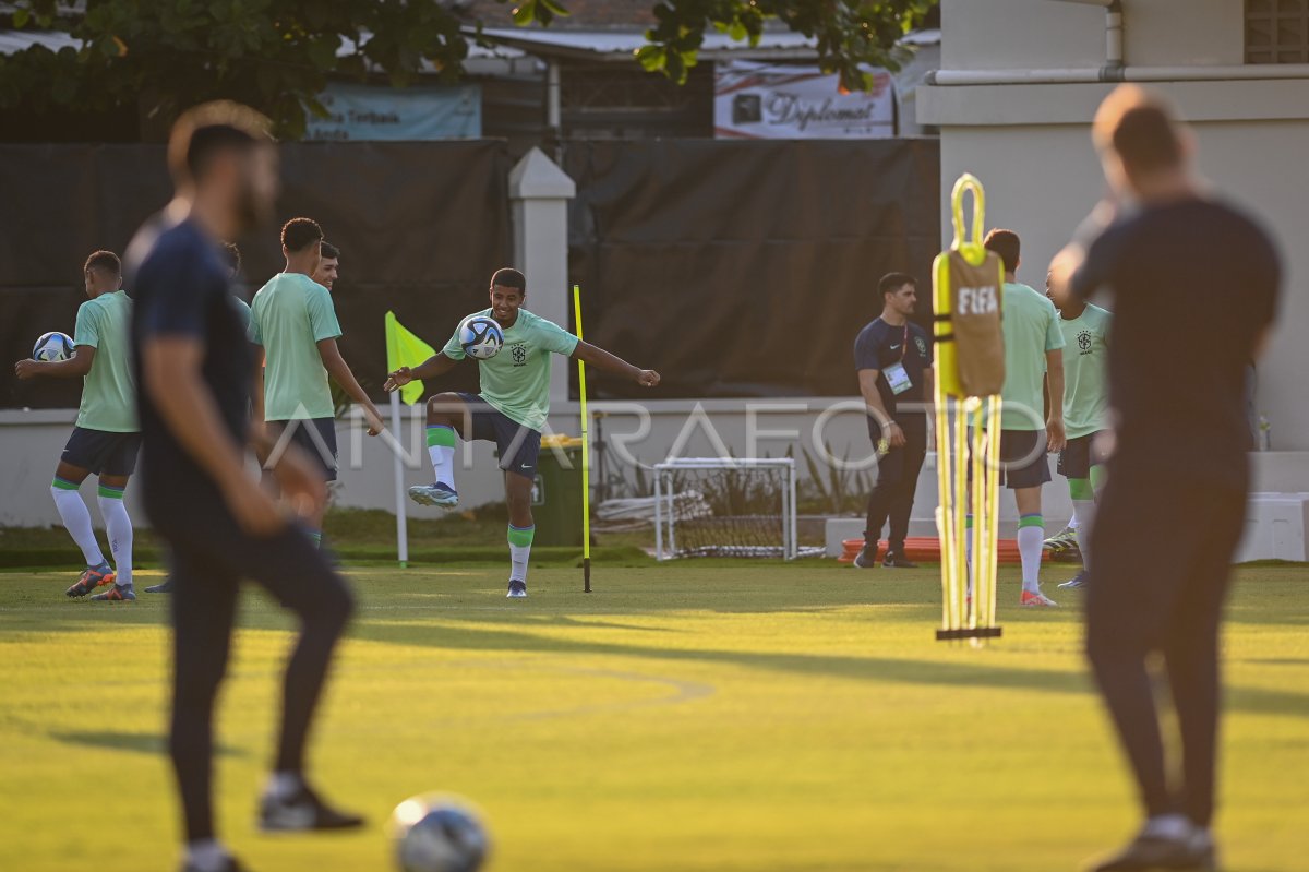 Latihan Timnas Brazil U Jelang Babak Besar Antara Foto