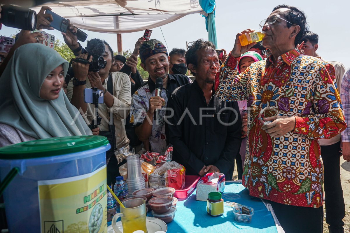 Mahfud MD Kunjungi Kampung Nelayan Marunda ANTARA Foto