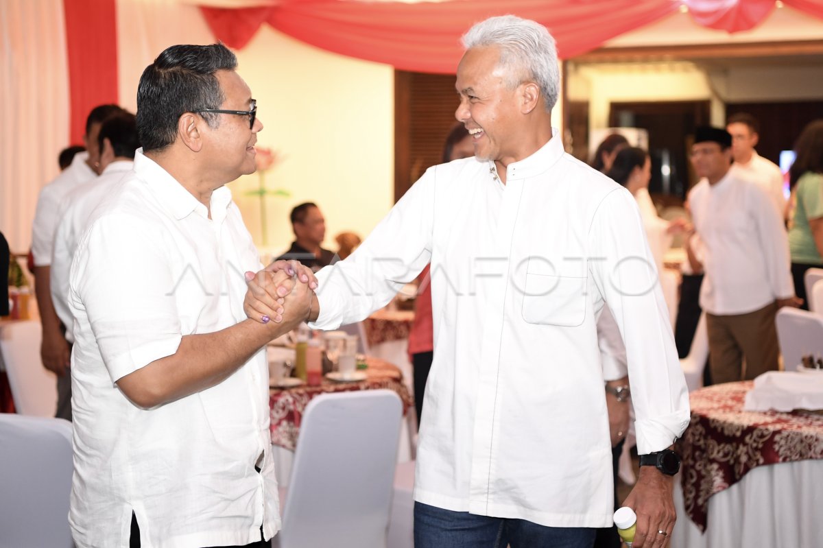 Ganjar Mahfud Usai Saksikan Hitung Cepat Pilpres 2024 ANTARA Foto