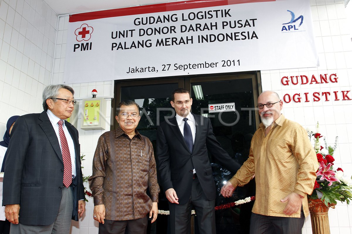 Gudang Logistik Pmi Antara Foto