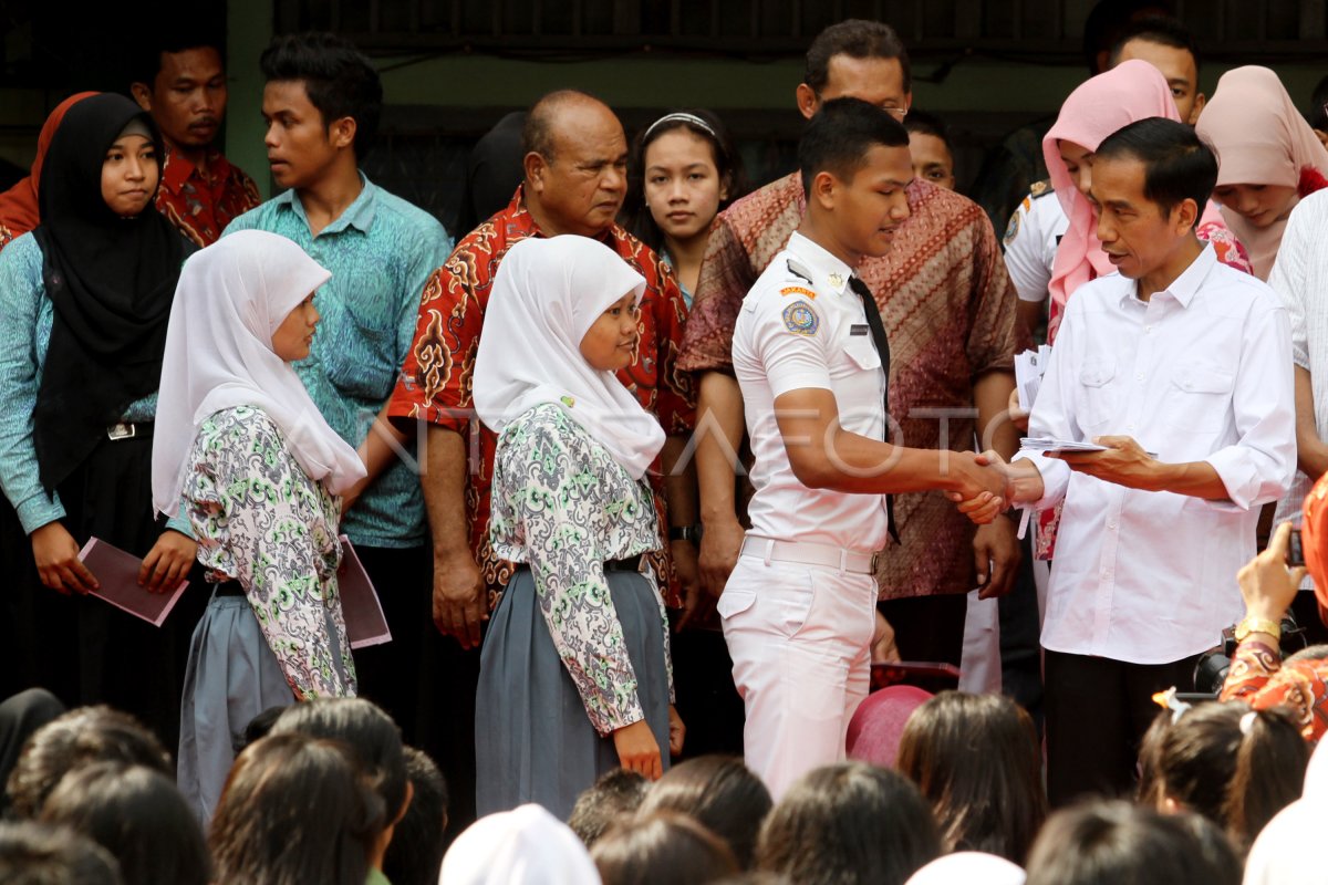 Kartu Jakarta Pintar Antara Foto