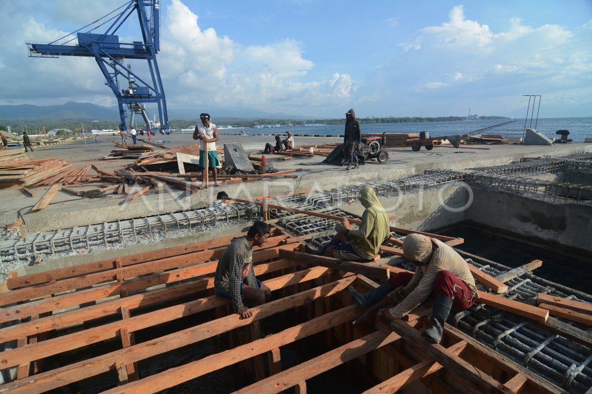 Pengembangan Pelabuhan Laut Antara Foto