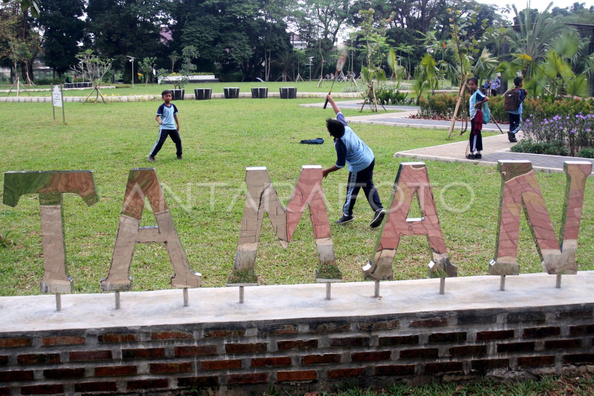 TARGET RUANG TERBUKA HIJAU BOGOR ANTARA Foto