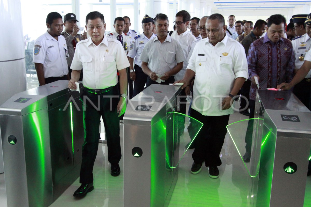 PERESMIAN TERMINAL BANDARA GORONTALO ANTARA Foto