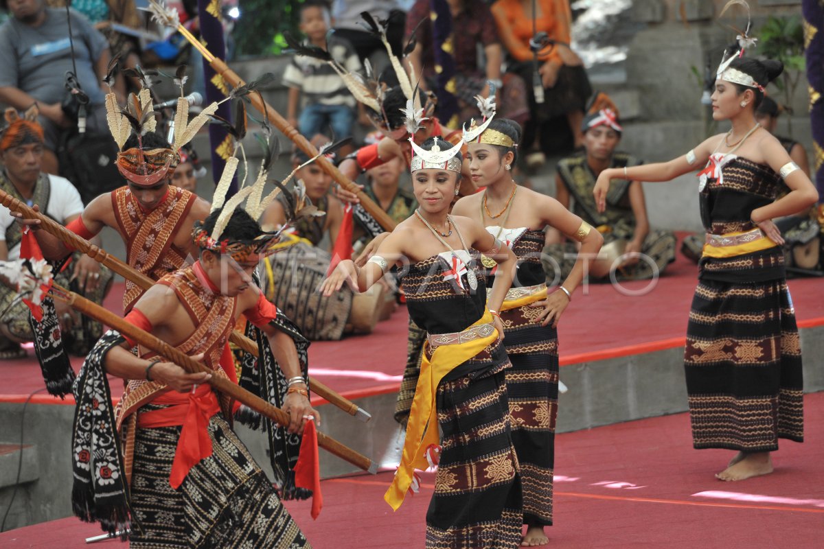 KESENIAN PULAU SABU ANTARA Foto