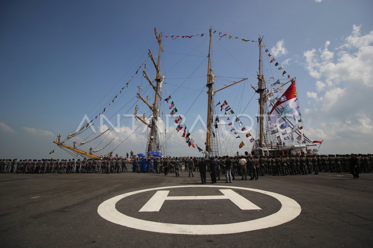 Asean Cadet Sail Tuntaskan Pelayaran Keliling Indonesia Antara Foto