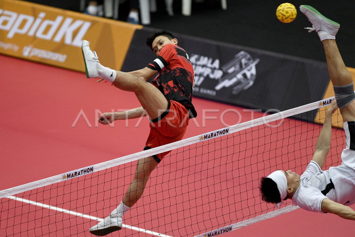 SEPAK TAKRAW INDONESIA VS THAILAND ANTARA Foto