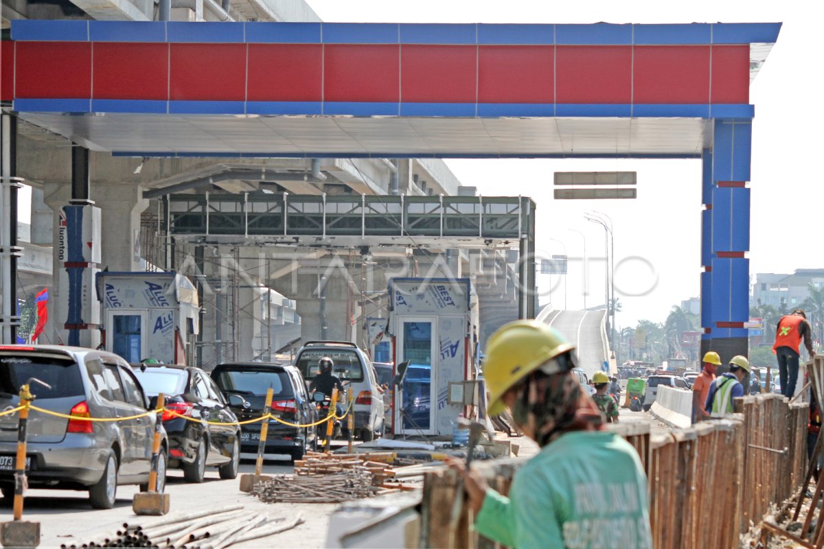 Perkembangan Pembangunan Tol Becakayu Antara Foto