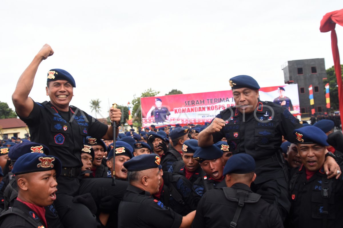 Sertijab Komandan Korps Brimob Antara Foto