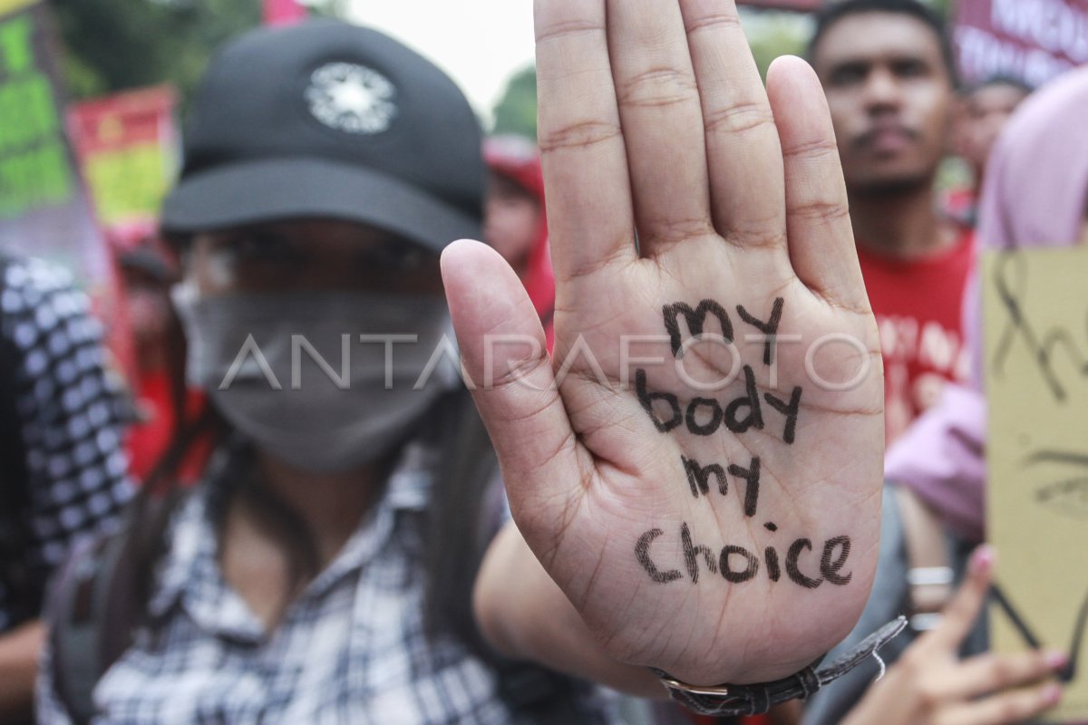 Aksi Hari Perempuan Internasional Antara Foto