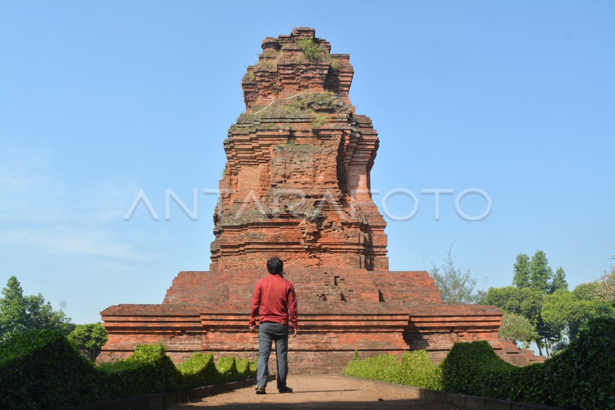 CANDI BRAHU ANTARA Foto