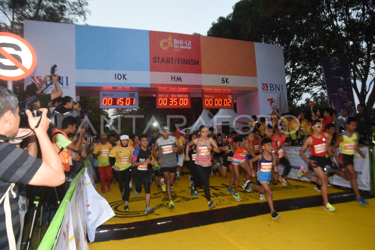 BNI UI HALF MARATHON 2018 ANTARA Foto