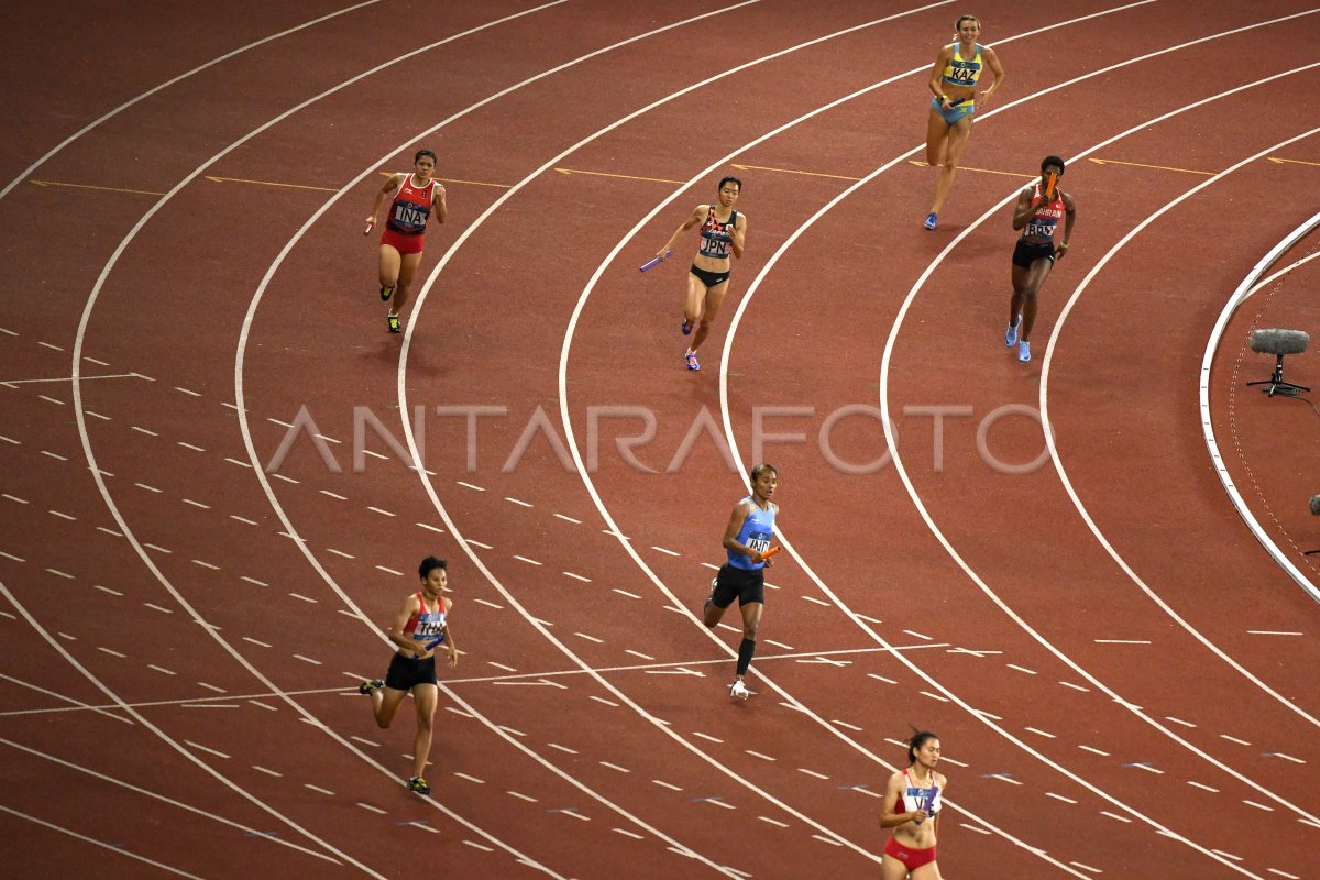 ATLETIK LARI ESTAFET 4x400 METER PUTRI FINAL ANTARA Foto