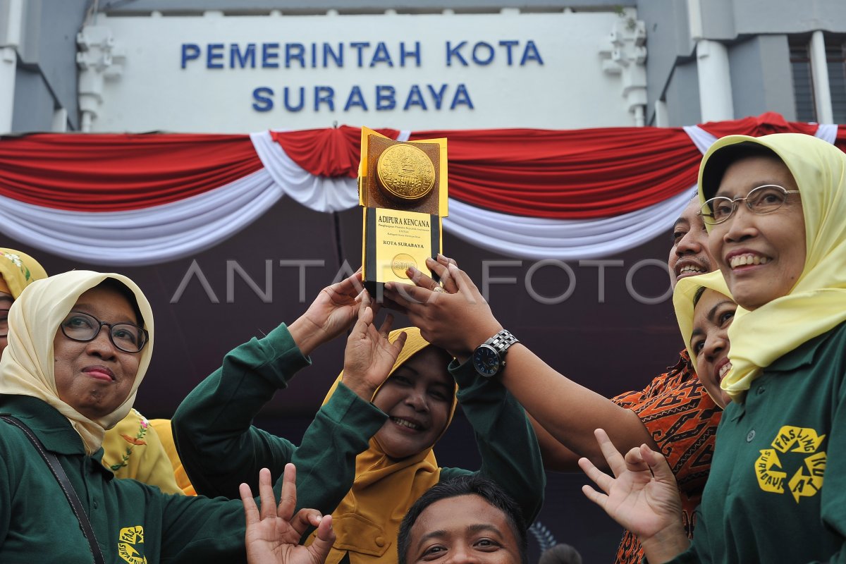 PENGHARGAAN ADIPURA KENCANA ANTARA Foto