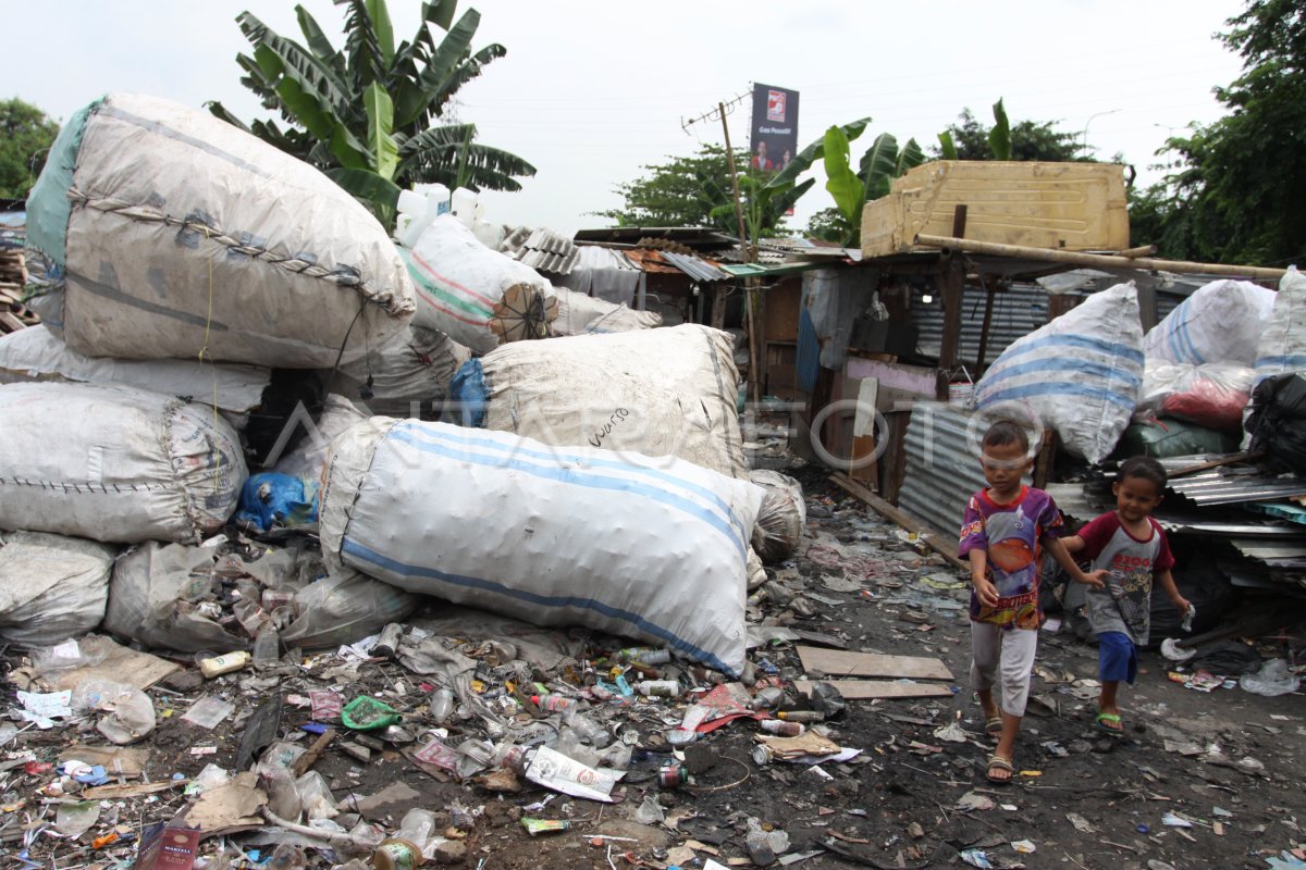 Target Penurunan Angka Kemiskinan Antara Foto