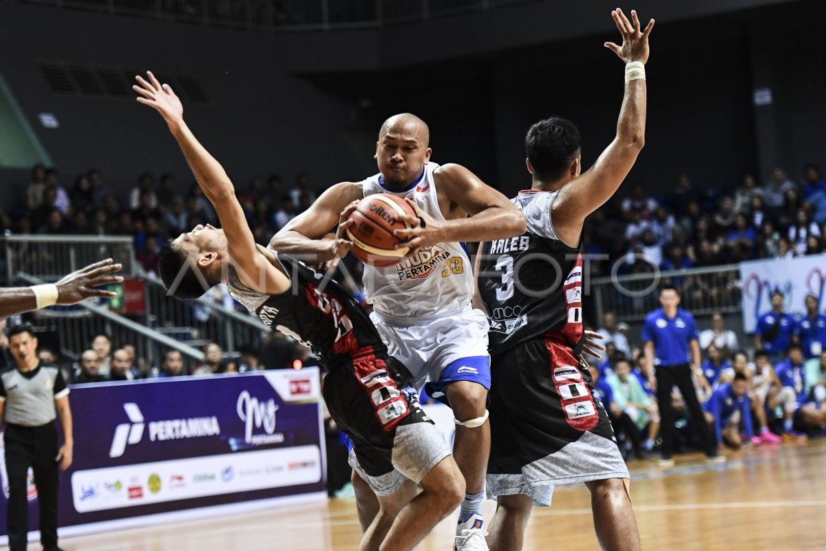 FINAL PERTAMA IBL 2018 2019 ANTARA Foto