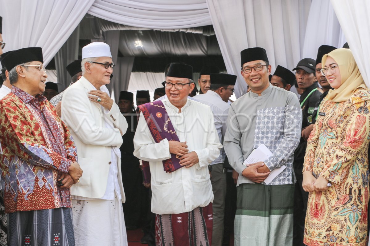 PEMBUKAAN RAPAT PLENO PBNU DI PURWAKARTA ANTARA Foto