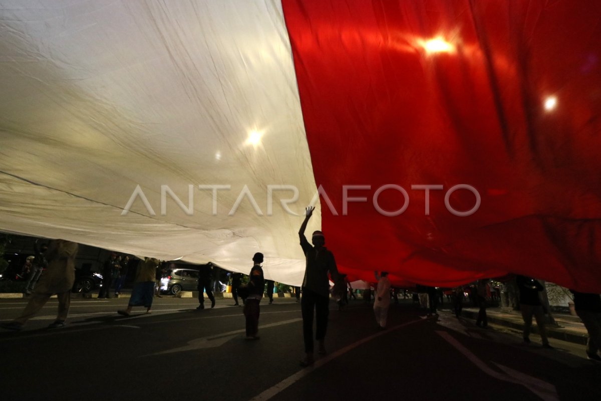 KIRAB BENDERA MERAH PUTIH ANTARA Foto