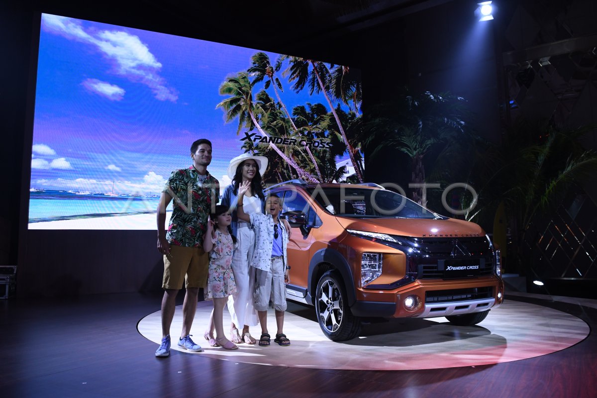 Peluncuran Mitsubishi Xpander Cross Antara Foto