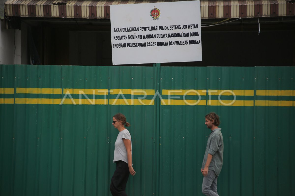 Pembangunan Kembali Bangunan Cagar Budaya Antara Foto