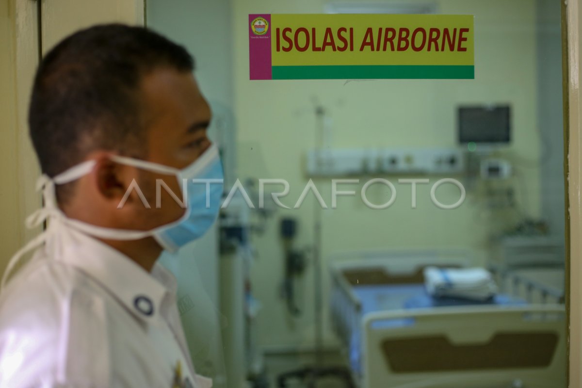 RUANG ISOLASI RSUD KABUPATEN TANGERANG ANTARA Foto