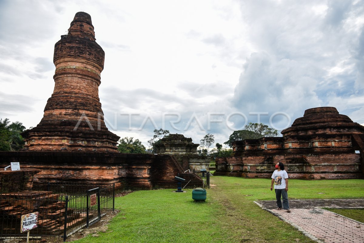 Candi Muara Takus Antara Foto