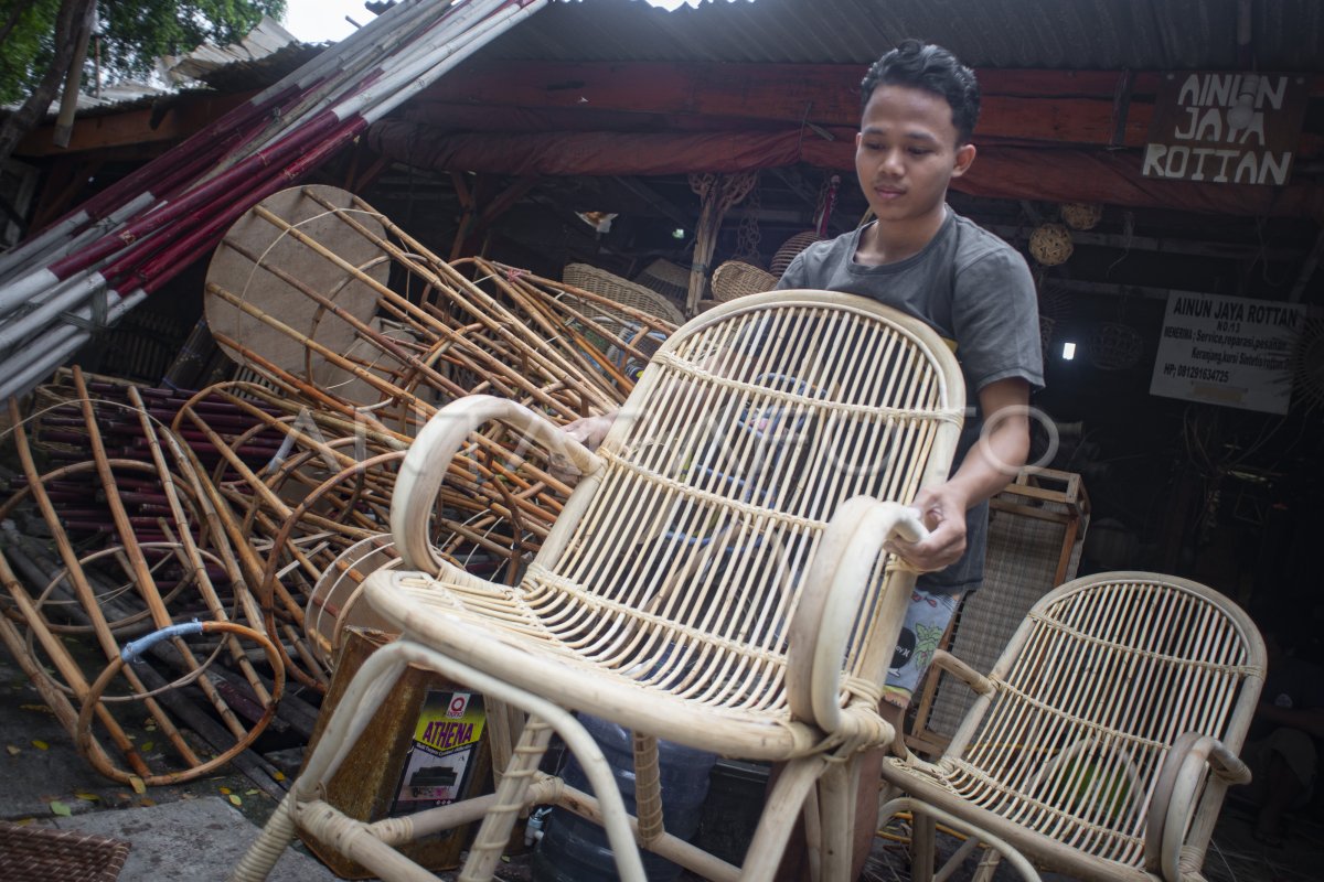 Realisasi Pen Sektro Umkm Antara Foto