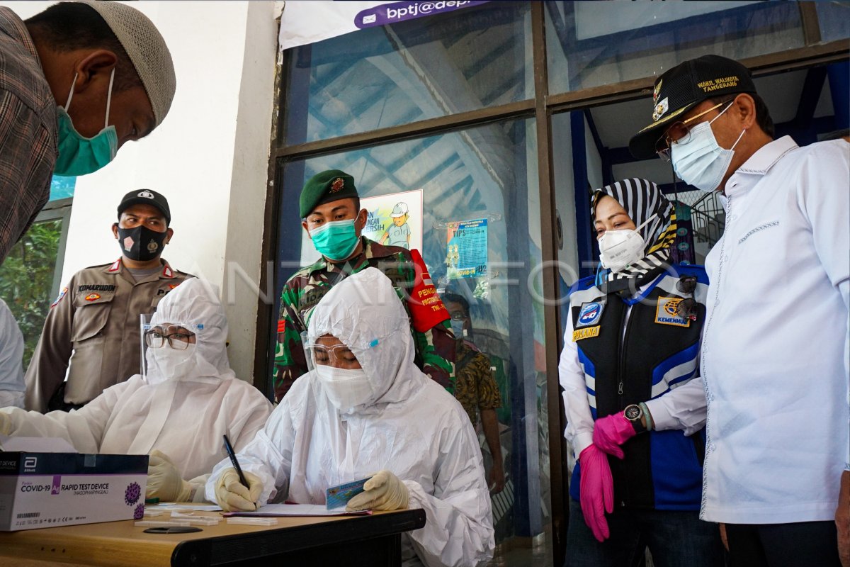 Tes Cepat Antigen Di Terminal Poris Plawad Antara Foto