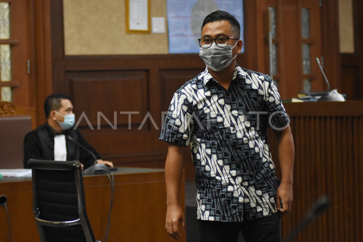 SIDANG TUNTUTAN ANDI IRFAN JAYA ANTARA Foto