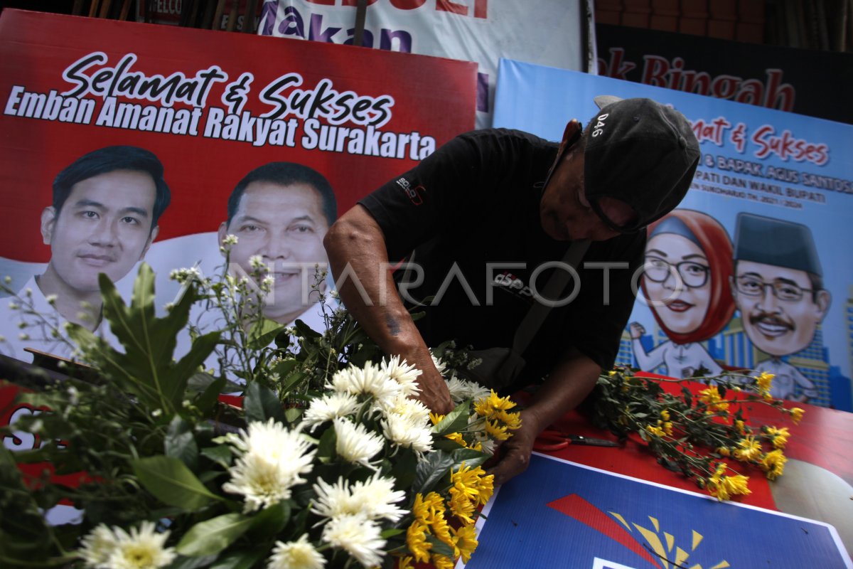 KARANGAN BUNGA PELANTIKAN KEPALA DAERAH ANTARA Foto