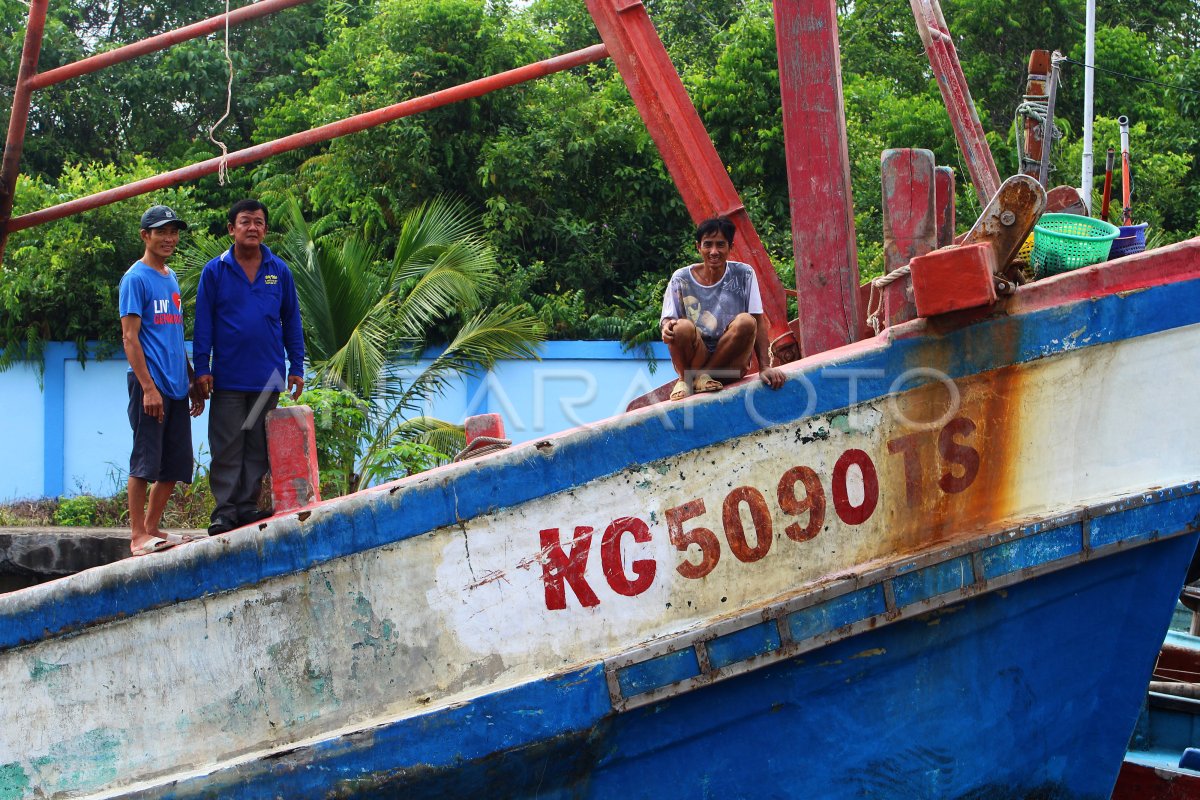 KKP TANGKAP KAPAL VIETNAM ANTARA Foto