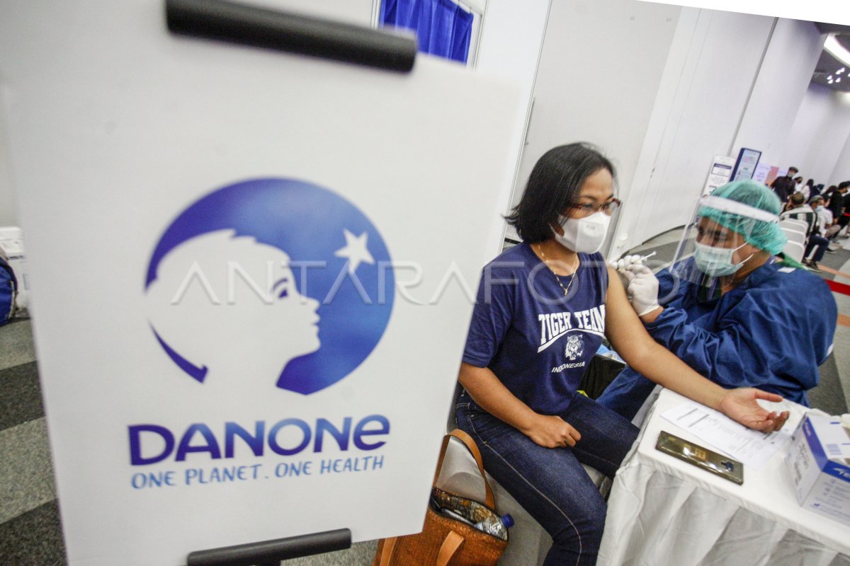 VAKSINASI GOTONG ROYONG DANONE INDONESIA ANTARA Foto