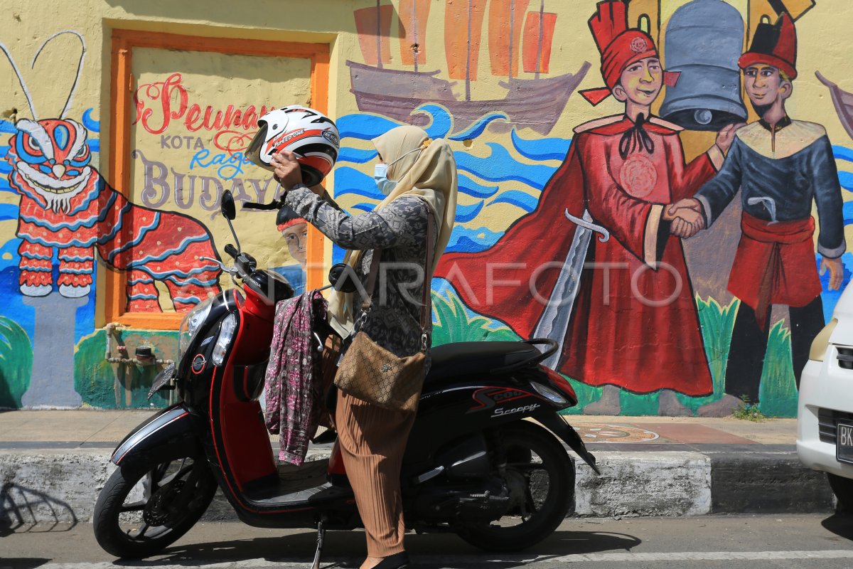 MURAL TOLERANSI ANTARSUKU DI ACEH ANTARA Foto