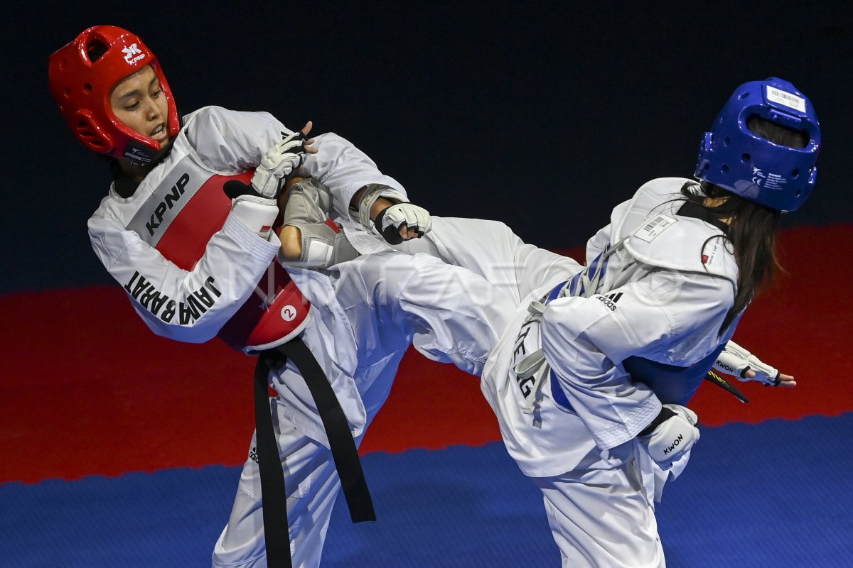 Final Taekwondo Putri U Kg Pon Papua Antara Foto