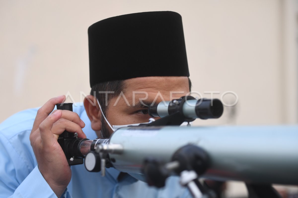 PEMANTAUAN HILAL 1 RAMADHAN ANTARA Foto