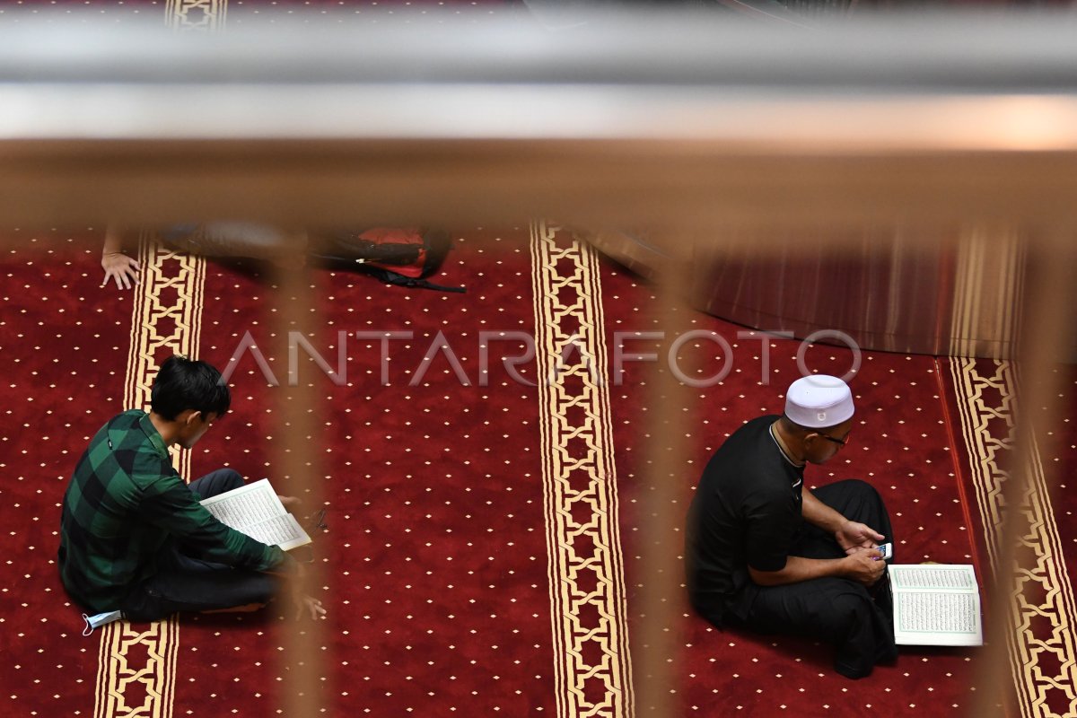 MENGISI RAMADHAN DENGAN TADARUS AL QURAN ANTARA Foto