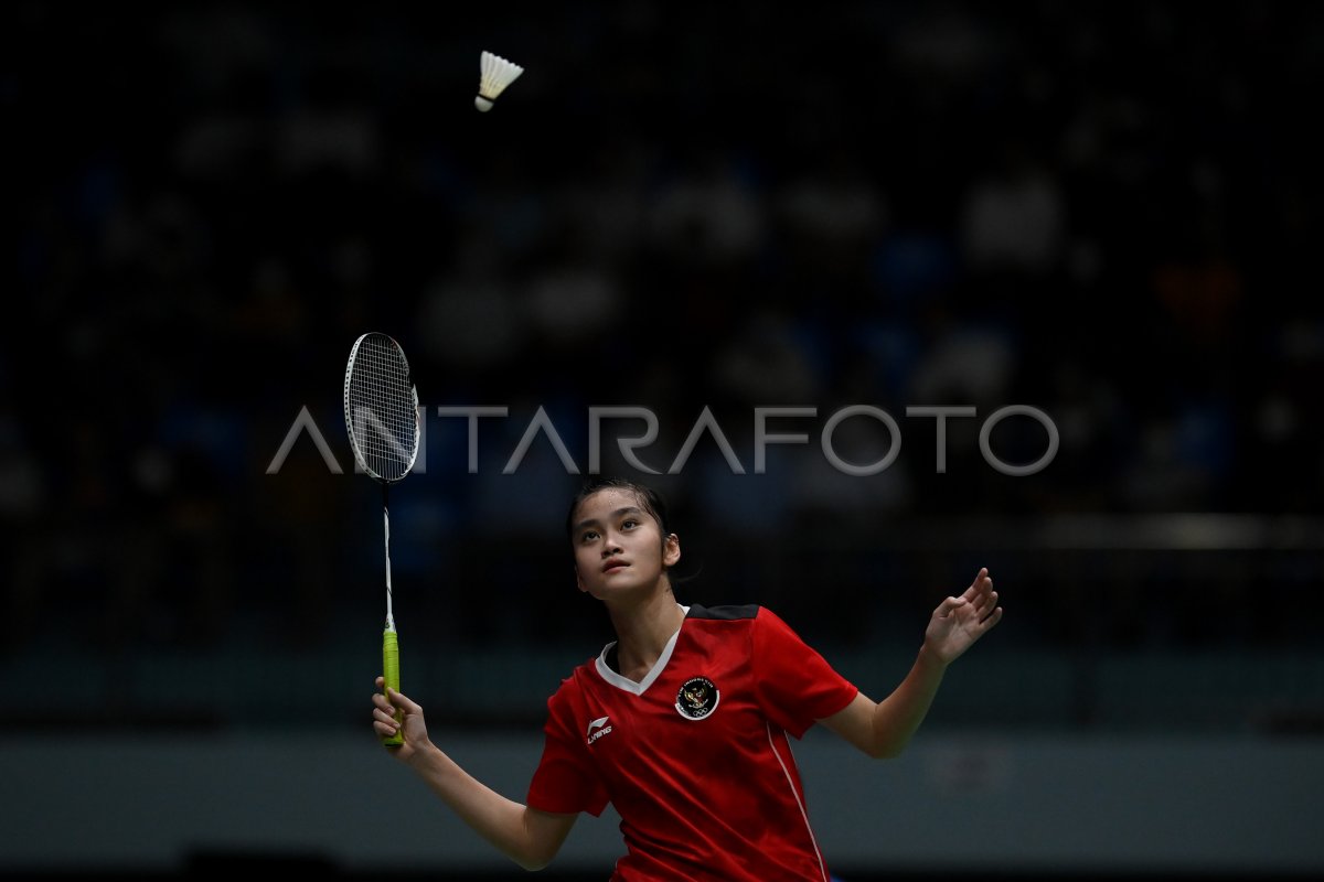 BULU TANGKIS BEREGU PUTRI INDONESIA RAIH PERAK ANTARA Foto