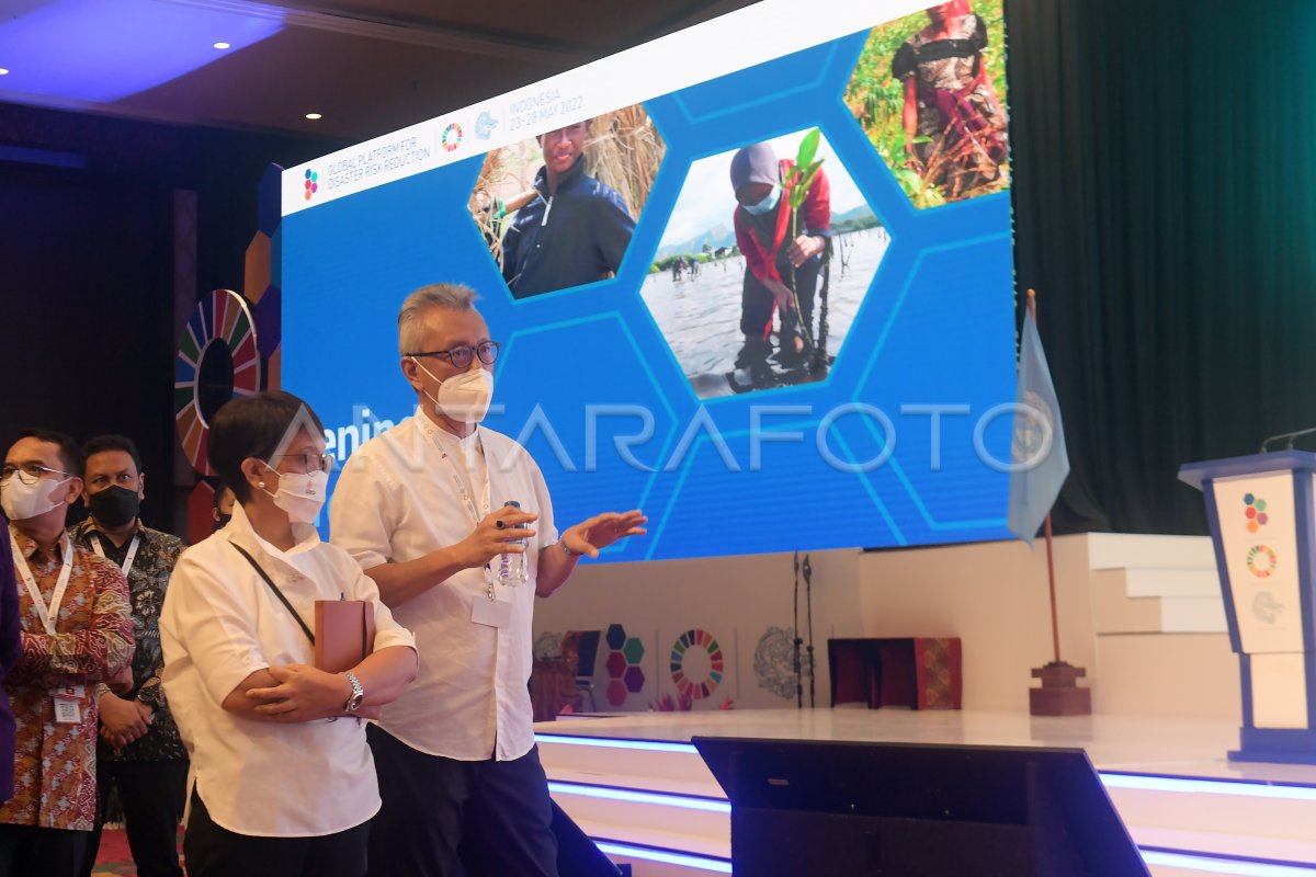 MENLU MENINJAU PERSIAPAN PEMBUKAAN GPDRR 2022 BALI ANTARA Foto