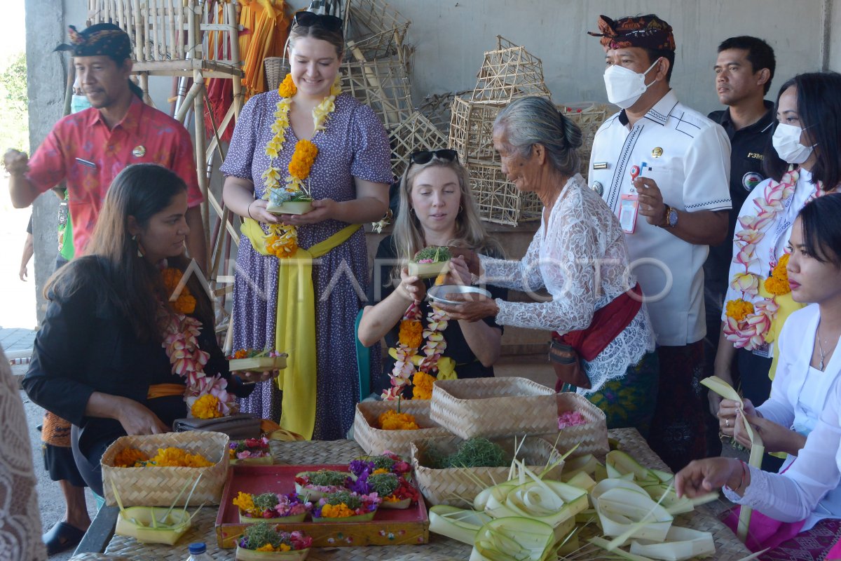 DELEGASI G20 KUNJUNGI PERCONTOHAN DESA ANTIKORUPSI DI BALI ANTARA Foto