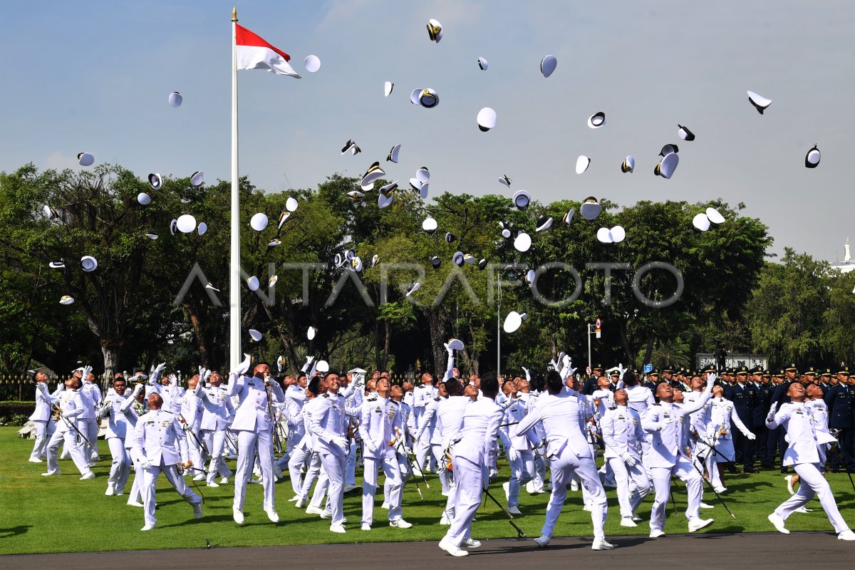 Upacara Prasetya Perwira Tni Polri Antara Foto