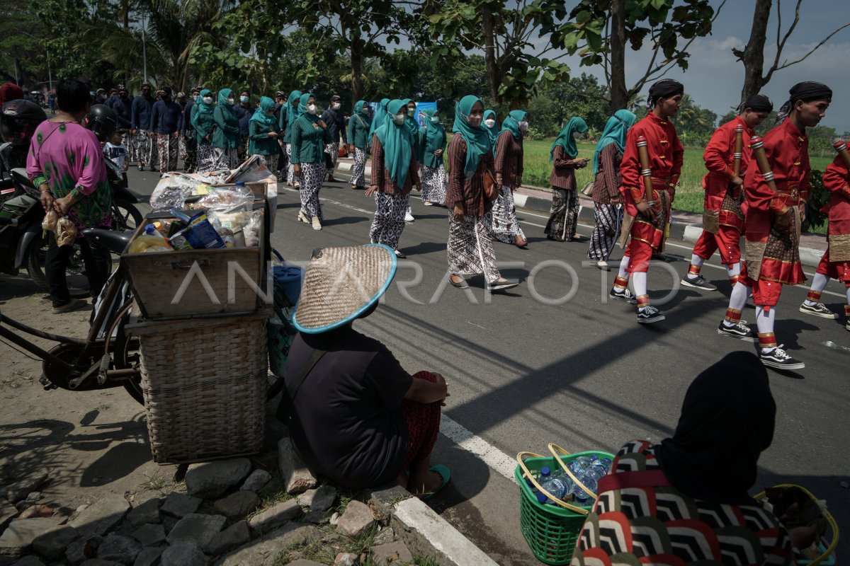 KIRAB KEBUDAYAAN BANTUL ANTARA Foto