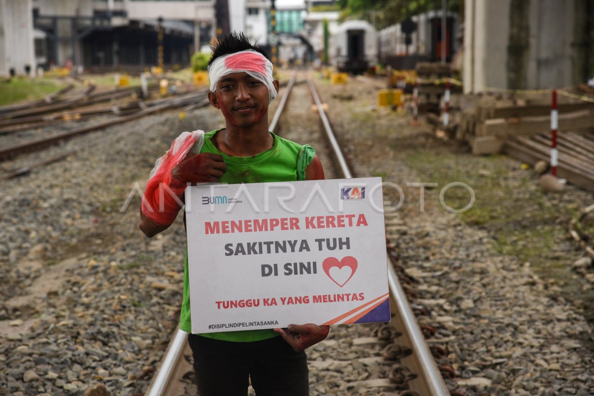 SOSIALISASI KESELAMATAN PERLINTASAN SEBIDANG KERETA API DI MEDAN